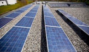 zonnepanelen-op-bedrijfspand-400x237